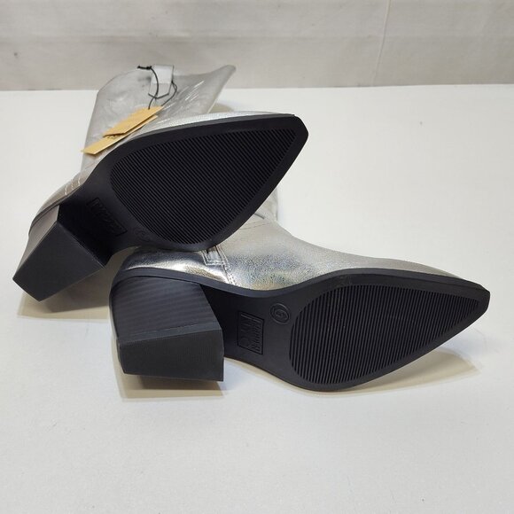 Steve Madden NYC Silver Tall Western Cowgirl Rodeo Boots WMNS US6 Comfort Insole - Picture 7 of 12